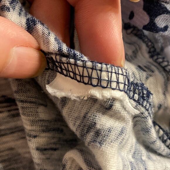 Boho Navy Floral Border Print Tunic Top Lucky Brand Size XL - Picture 4 of 5